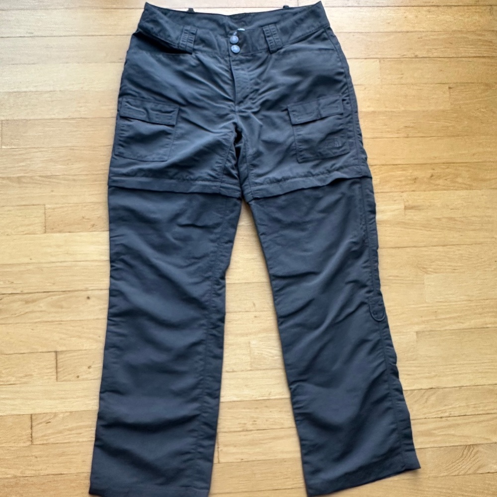 The North Face Dark Gray Women's Convertible Hiking Pants Size 6